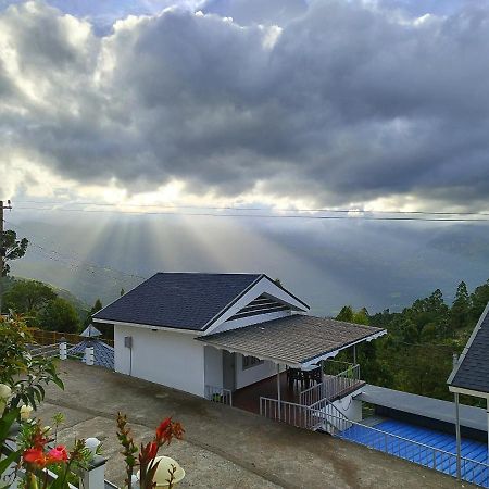 Firefly Resort Kanthalloor Екстериор снимка