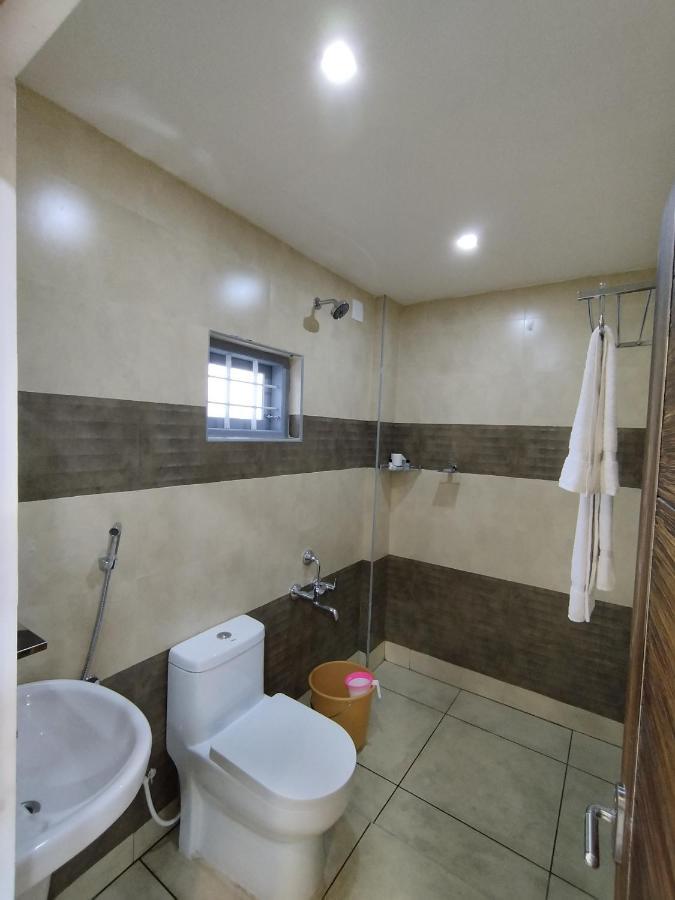 Firefly Resort Kanthalloor Екстериор снимка