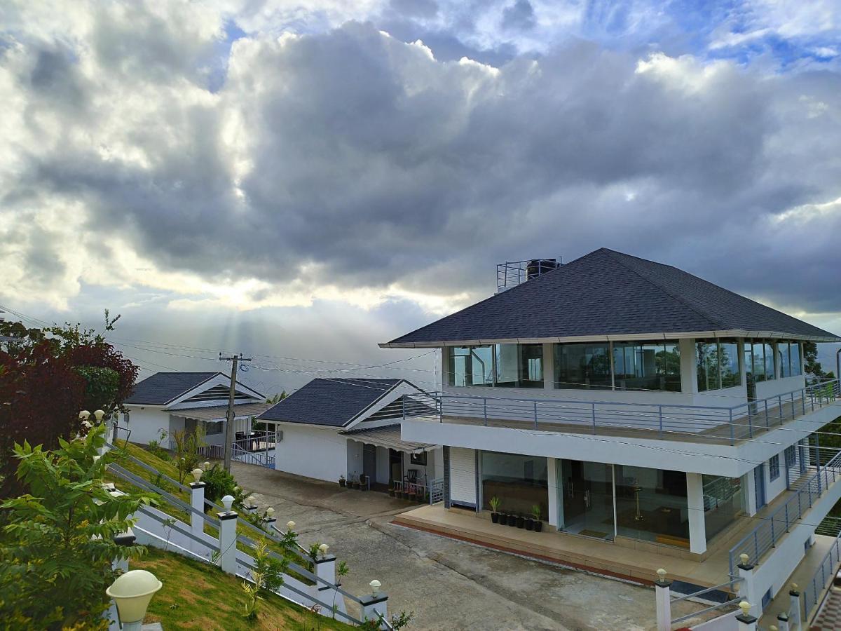 Firefly Resort Kanthalloor Екстериор снимка