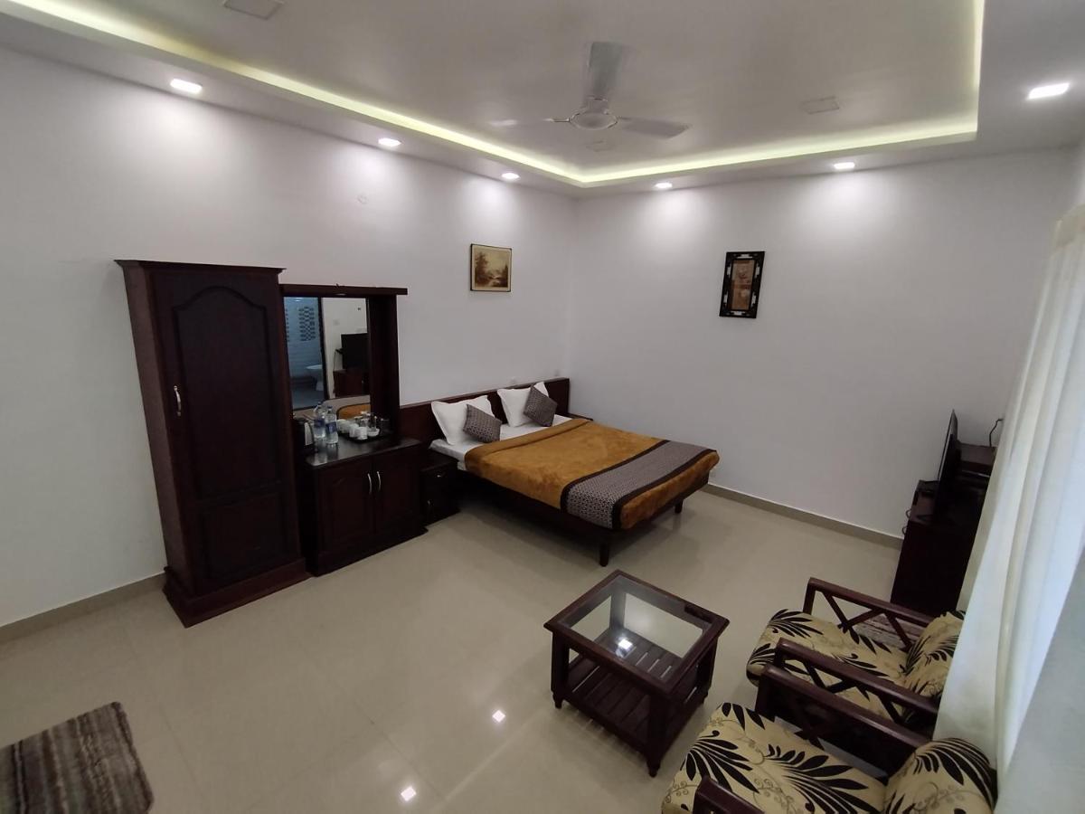 Firefly Resort Kanthalloor Екстериор снимка