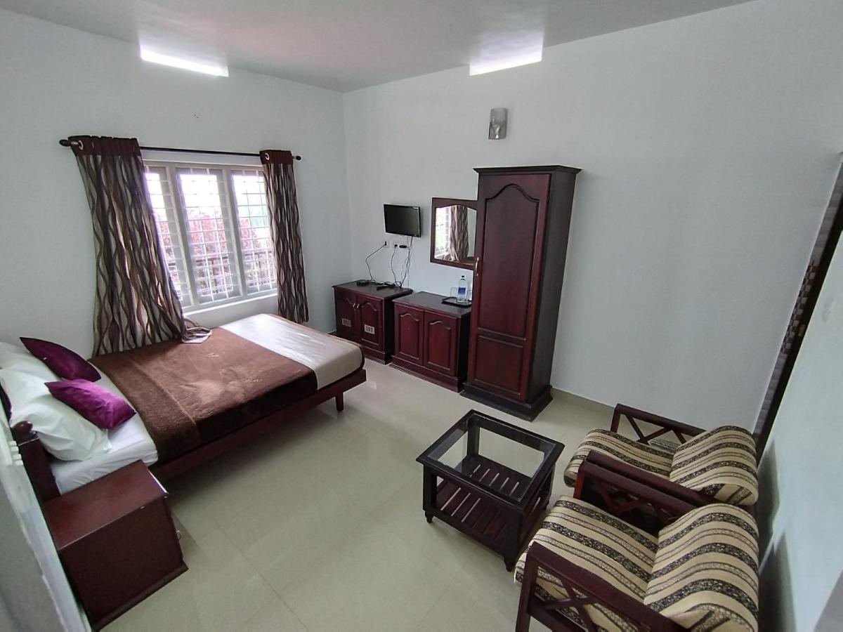 Firefly Resort Kanthalloor Екстериор снимка