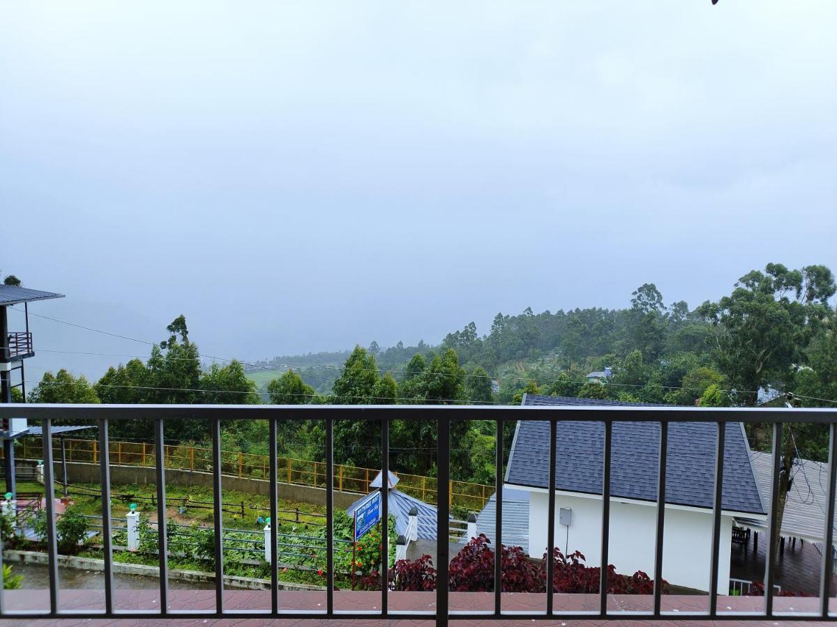 Firefly Resort Kanthalloor Екстериор снимка