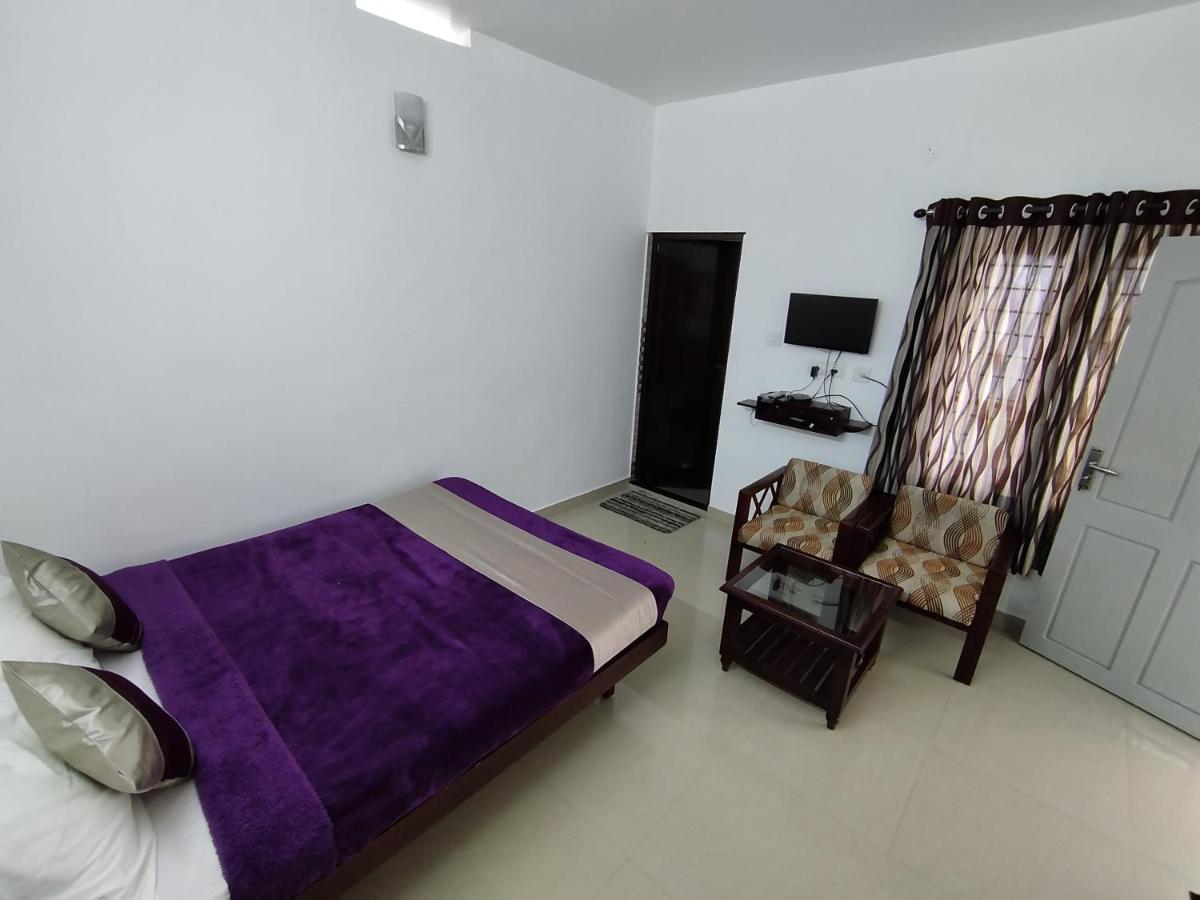 Firefly Resort Kanthalloor Екстериор снимка